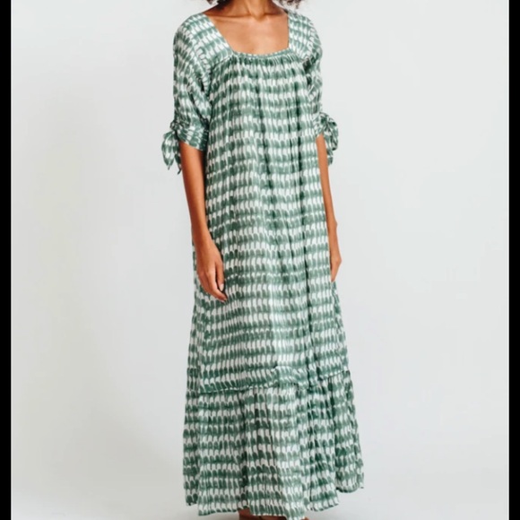 MIRTH Green And White Tiered Tie Sleeve Dress Size Medium - Picture 1 of 5